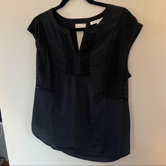 Black Blouse - Medium - Picture 2 of 4